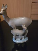 Orig. Zsolnay-Hongary porcelain figuur van hinde en ree, Ophalen of Verzenden