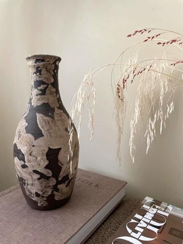 Unieke vintage vaas beschikbaar voor biedingen