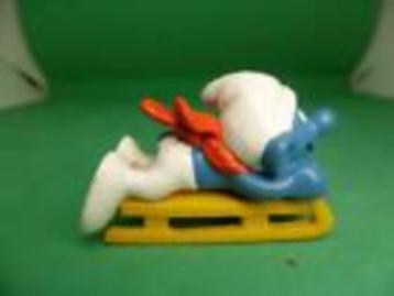 Smurf op slee beschikbaar voor biedingen