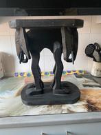 Bijzettafel  hout olifanten houtsnijwerk   indonesia, Huis en Inrichting, Woonaccessoires | Zuilen en Pilaren, Ophalen, Gebruikt