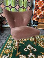 Gave vintage jaren 60/70 bruine fauteuil, vlinder rugleuning, Ophalen, Hout, Bruin, Vintage