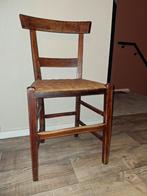 Vintage houten stoel met rieten zitting, Riet of Rotan, Gebruikt, Bruin, Vintage