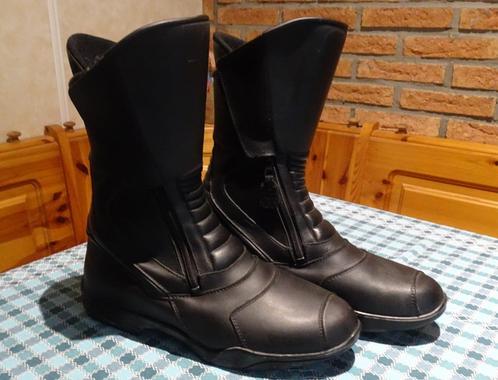Motorlaarzen FORMA drytex. maat 46. als nieuw Kleding