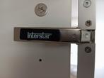 Interstar meubel  wand/hangkast, Ophalen, Met deur(en), Zo goed als nieuw, Glas