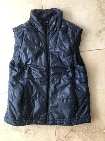 donkerblauwe bodywarmer maat 134-140 beschikbaar voor biedingen