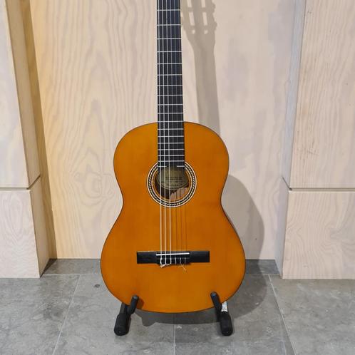 Gitaar valencia, Muziek en Instrumenten, Snaarinstrumenten | Gitaren | Akoestisch, Zo goed als nieuw