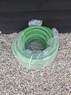 Aanzuigslang 38 mm nieuw, rond de 45 meter, Ophalen of Verzenden, Nieuw, Tuinslang