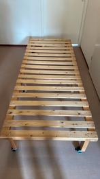 Eenpersoons bed 220 cm, hout, Ophalen, 90 cm, Eenpersoons, Zo goed als nieuw