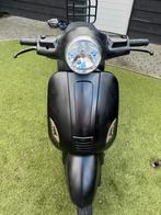 Riva Scooter opknapper, Fietsen en Brommers, Ophalen of Verzenden, Zo goed als nieuw, Benzine, Overige merken