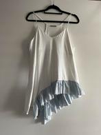 ZGAN! Mooie witte asymmetrische top van Zara maat L!, Verzenden, Maat 42/44 (L), Zo goed als nieuw, Zonder mouw