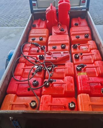 12, 22, 25 liter tanks Yamaha Honda Suzuki beschikbaar voor biedingen
