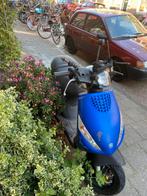 Zip 4t 2018 type 2000, Fietsen en Brommers, Scooters | Piaggio, Zip, Ophalen of Verzenden, Zo goed als nieuw, Benzine