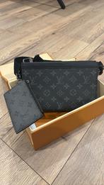 Louis Vuitton Gaston Wearable Wallet authentiek, Ophalen of Verzenden, Zo goed als nieuw, Zwart, Leer
