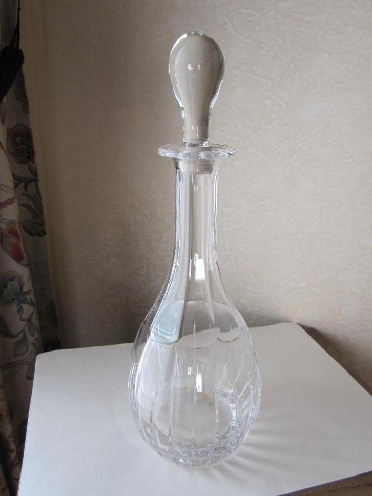 Zeer mooie heldere kristal karaf verticaal ingeslepen, Antiek en Kunst, Antiek | Glas en Kristal, Verzenden