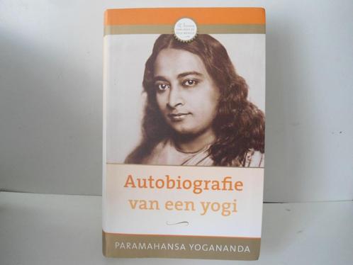 Paramahansa Yogananda				autobiografie van een yogi, Boeken, Esoterie en Spiritualiteit, Zo goed als nieuw, Spiritualiteit algemeen