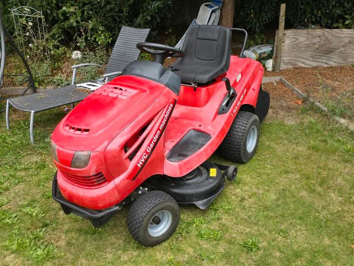 Zitmaaier HVC 18PK 2cilinder, Tuin en Terras, Zitmaaiers, Zo goed als nieuw, Ophalen