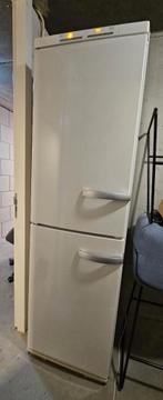 Miele KFN 8862SD Koel-Vriescombinatie, Ophalen, Gebruikt, 200 liter of meer, Met aparte vriezer