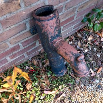 Oude Pomphuis Decoratie beschikbaar voor biedingen