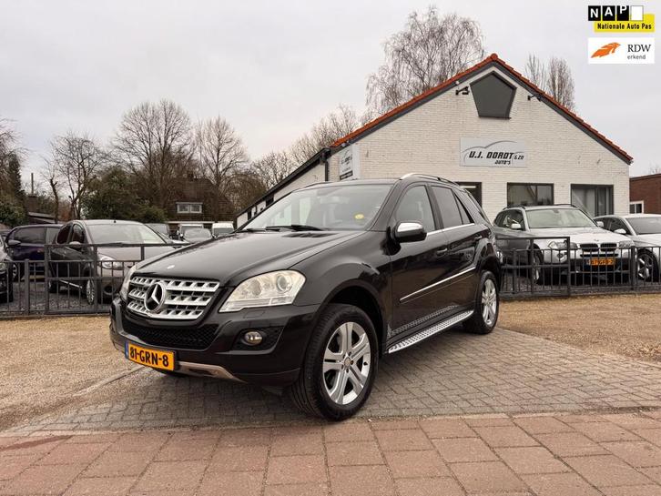Mercedes-Benz M-klasse 350, Auto's, Mercedes-Benz, Bedrijf, Te koop, M-Klasse, 4x4, ABS, Airconditioning, Alarm, Boordcomputer