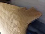 Sprei velours in goudgeel, ,,nieuw, !!, Ophalen of Verzenden, Zo goed als nieuw, Tweepersoons