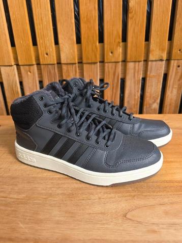 ADIDAS Hoops 3.0 Mid winterized maat 44 Nieuw! beschikbaar voor biedingen