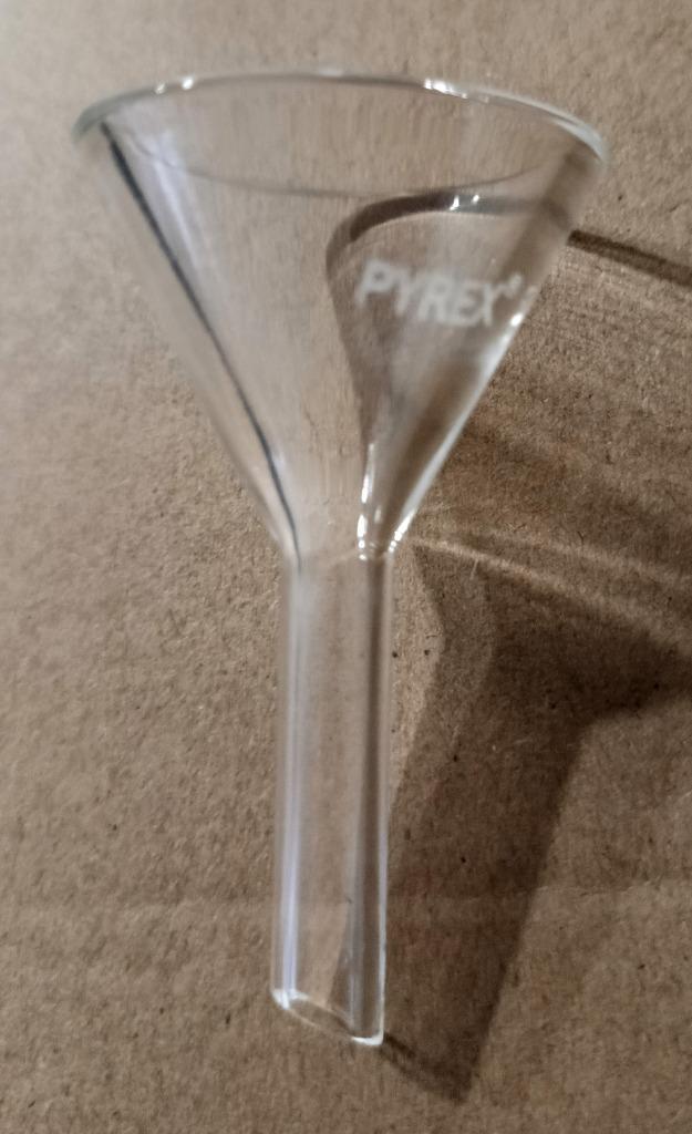 10 stuks Pyrex Funnel,35 mm borosilicaatglas, Verzamelen, Glas en Borrelglaasjes, Nieuw, Overige typen, Ophalen of Verzenden