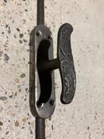 Origineel werkende ijzeren raam espagnolet (ca 1890), Doe-het-zelf en Verbouw, Hang- en Sluitwerk, Ophalen of Verzenden, Zo goed als nieuw