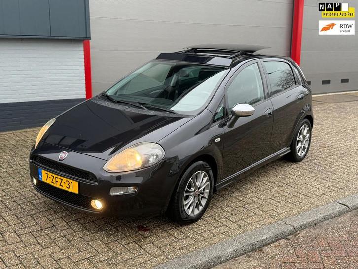 Fiat Punto Evo 0.9 TwinAir Lounge | panorama | 6bak | climac, Auto's, Fiat, Bedrijf, Te koop, Punto EVO, ABS, Airbags, Airconditioning