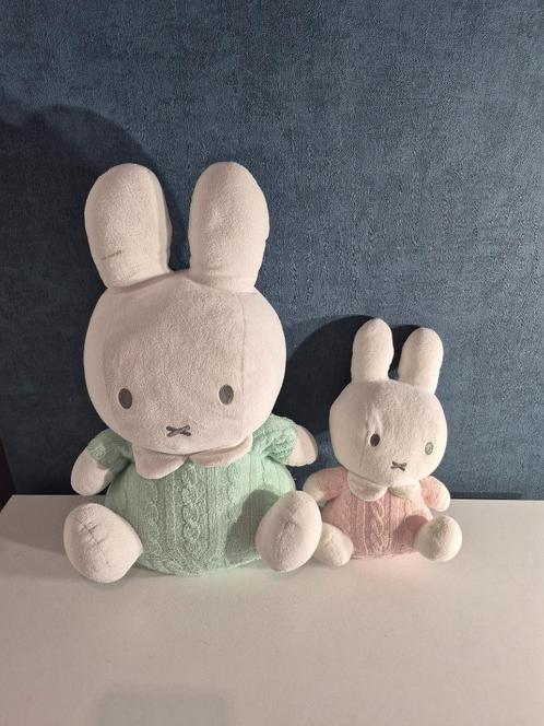 2 mooie nijntjes, 42 cm +25 cm *22*, Kinderen en Baby's, Speelgoed | Knuffels en Pluche, Gebruikt, Konijn, Ophalen of Verzenden