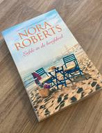 Nora Roberts - Liefde in de hoofdrol (Special), Gelezen, Ophalen of Verzenden, Nederland, Nora Roberts