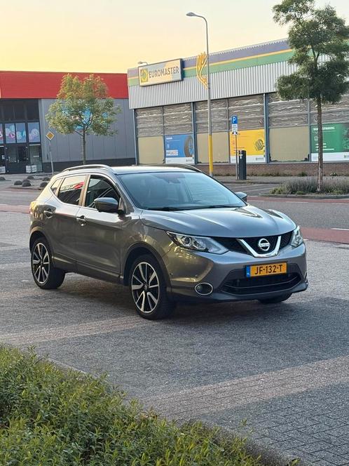 Nissan Qashqai 1.2 Dig-t 85KW 2WD 2015 Grijs, Auto's, Nissan, Particulier, Qashqai, Benzine, B, SUV of Terreinwagen, Handgeschakeld