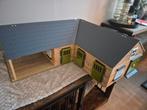 Kids Globe Paardenhoekstal met 3 Boxen en Berging, Verzamelen, Poppenhuizen en Toebehoren, Ophalen, Zo goed als nieuw, Poppenhuis