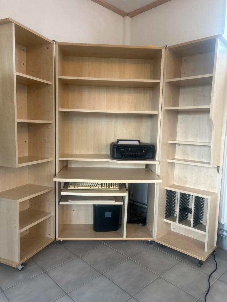 Computer Kast - Nog in goede staat!, Huis en Inrichting, Kasten | Computermeubels, Zo goed als nieuw, 170 cm of meer, 120 tot 170 cm