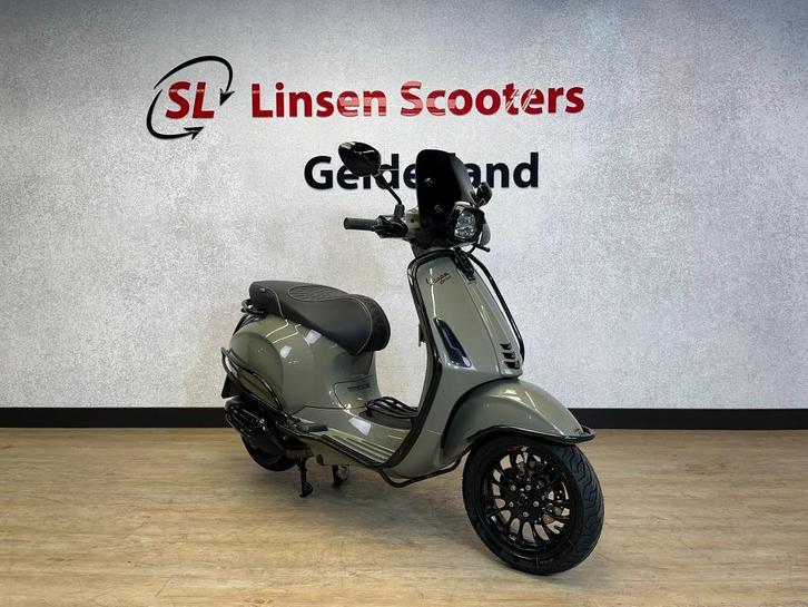 Vespa Sprint 45 km/h Custom Grey 2023, Fietsen en Brommers, Scooters | Vespa, Zo goed als nieuw, Overige modellen, Maximaal 45 km/u