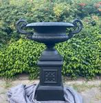 Gietijzeren tuinvaas oorvaas bloempot op sokkel /console mat, Tuin en Terras, Ophalen, Zo goed als nieuw