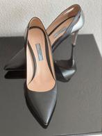 Originele elegante Prada dames schoen met hoge hak., Gedragen, Ophalen of Verzenden, Schoenen met hoge hakken, Prada