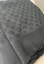 Lv sjaal, Huis en Inrichting, Verzenden, Zo goed als nieuw