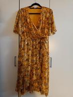 Van Casual ladies deze mooie okergele jurk., Kleding | Dames, Jurken, Ophalen, Overige kleuren, Maat 42/44 (L), Enjoy