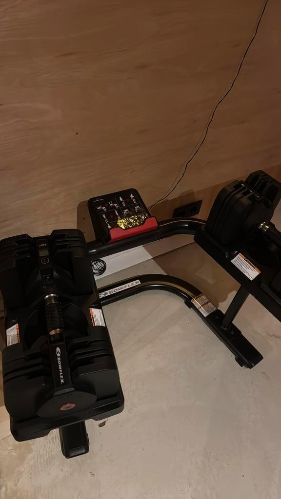 Bowflex verstelbare gewichten met rek, Sport en Fitness, Fitnessmaterialen, Zo goed als nieuw, Dumbbell, Ophalen of Verzenden