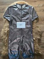 Zilveren jumpsuit maat m, Kleding | Heren, Overige Herenkleding, Ophalen of Verzenden, Nieuw