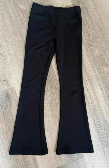 Zwarte flared broek van Geisha maat 140 beschikbaar voor biedingen