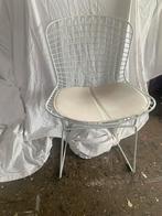 2 Witte Draadstoelen met Leren Kussen, Ophalen, Gebruikt, Twee, Wit