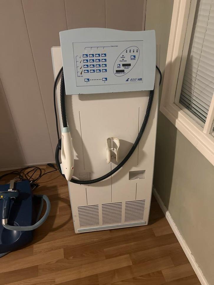 Chromolite A&M 600HR IPL Apparaat, Zakelijke goederen, Machines en Bouw | Industrie en Techniek, Ophalen