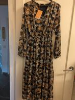 Merk Rue de Femme, ongedragen, prachtige jurk Maat M, Ophalen of Verzenden, Nieuw, Onder de knie