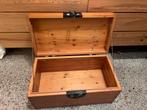 Mooie grenen kist 63 x 32 x 31 cm met zwaar beslag, Huis en Inrichting, Woonaccessoires | Kisten, Ophalen of Verzenden, Zo goed als nieuw