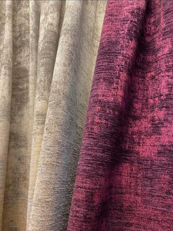 Geweldige zachte dichte gordijnstof Bordeaux rood beige kers, Huis en Inrichting, Stoffering | Gordijnen en Lamellen, Nieuw, 200 cm of meer