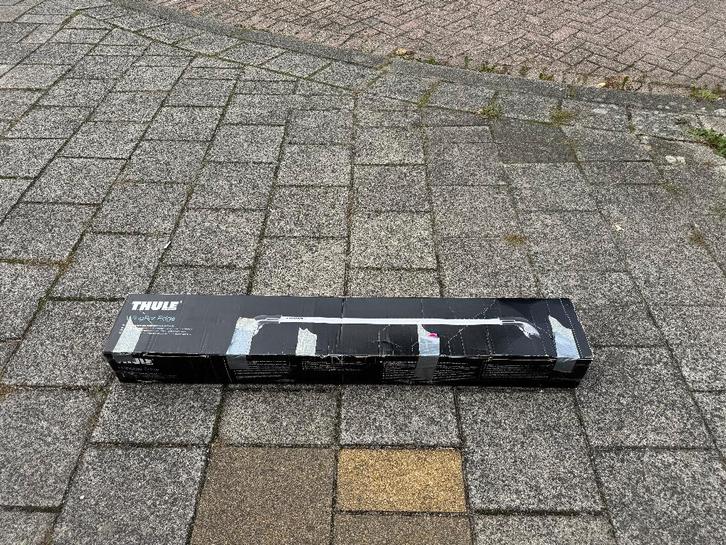 Thule WingBar Edge dakdragers TOYOTA ESTATE 2009-2018, Auto diversen, Dakdragers, Zo goed als nieuw, Ophalen of Verzenden