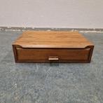 Mid century zwevend kastje laddkast nachtkastje jaren 60, Huis en Inrichting, Kasten | Wandmeubels, Kolibrivintagehal@gmail.com