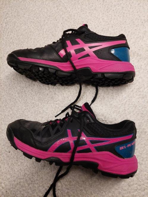 Te koop hockey schoenen asics gel-peake maat 38., Sport en Fitness, Hockey, Zo goed als nieuw, Schoenen, Ophalen of Verzenden