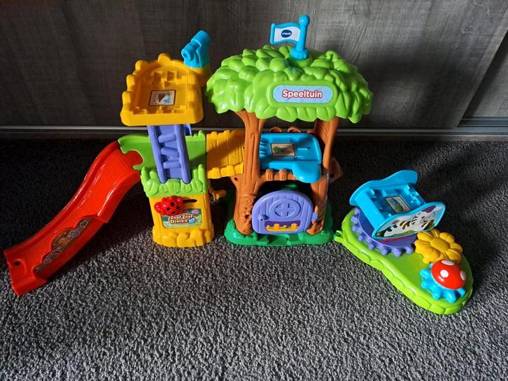 Vtech partij: o.a. boomhut, speeltuin, politiebureau WD-022, Kinderen en Baby's, Speelgoed | Vtech, Gebruikt, 2 tot 4 jaar, Ophalen of Verzenden